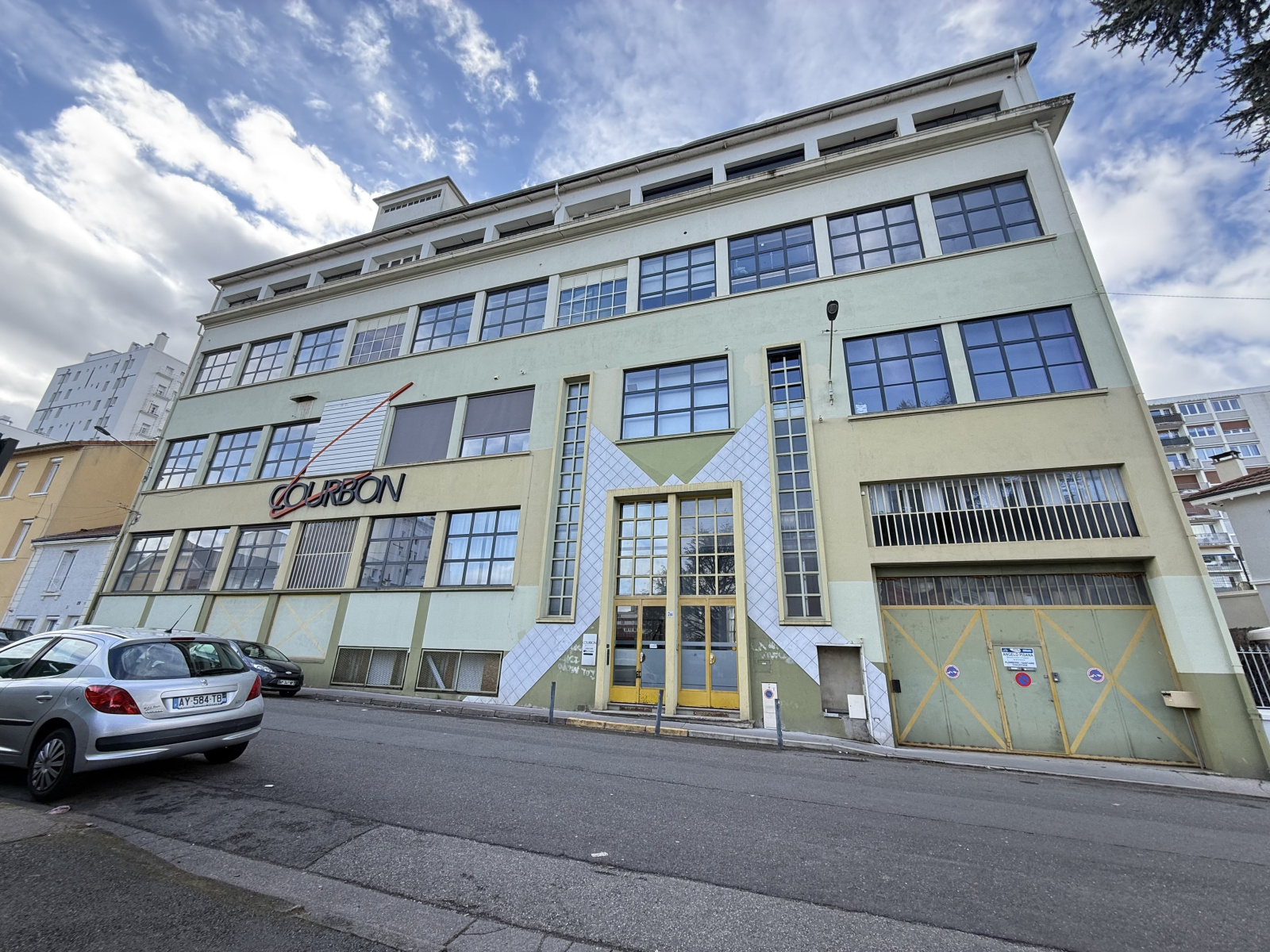 Image_1, Garage, Saint-Étienne, ref :LGA10000235