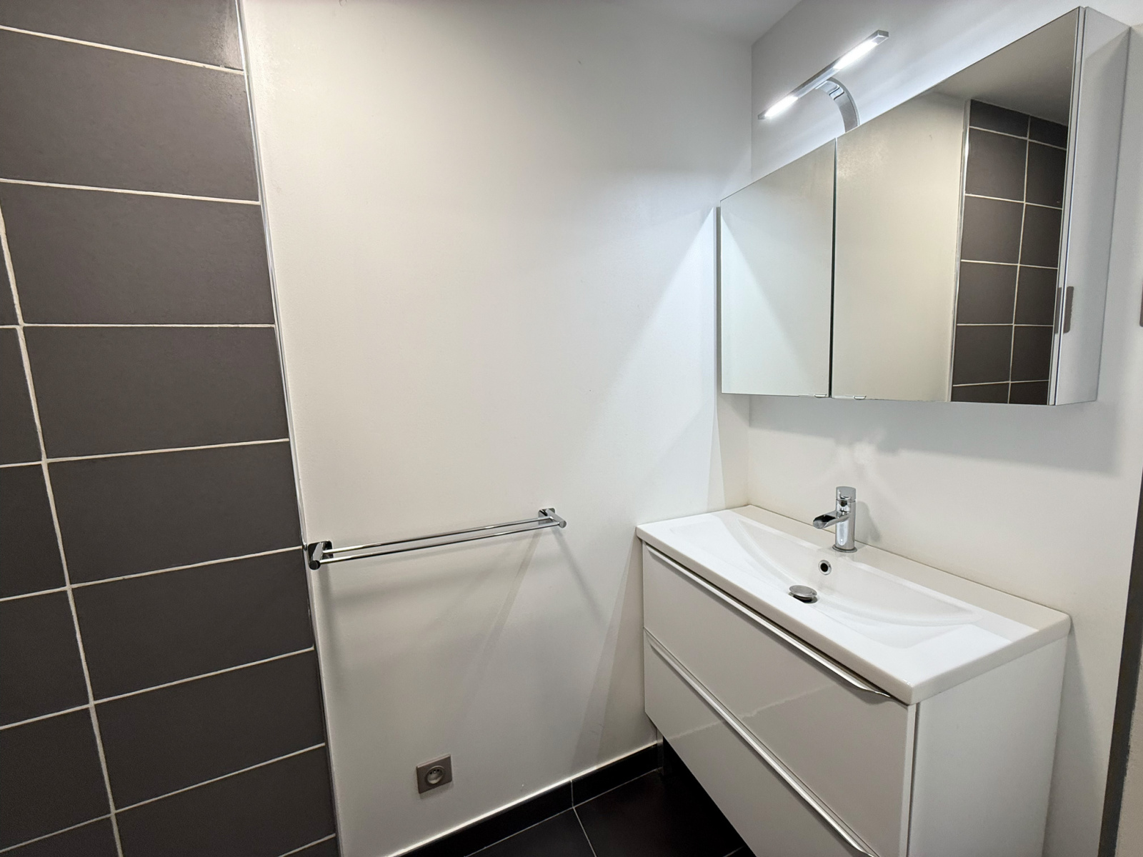 Image_7, Maison, Villeurbanne, ref :LMA20000062