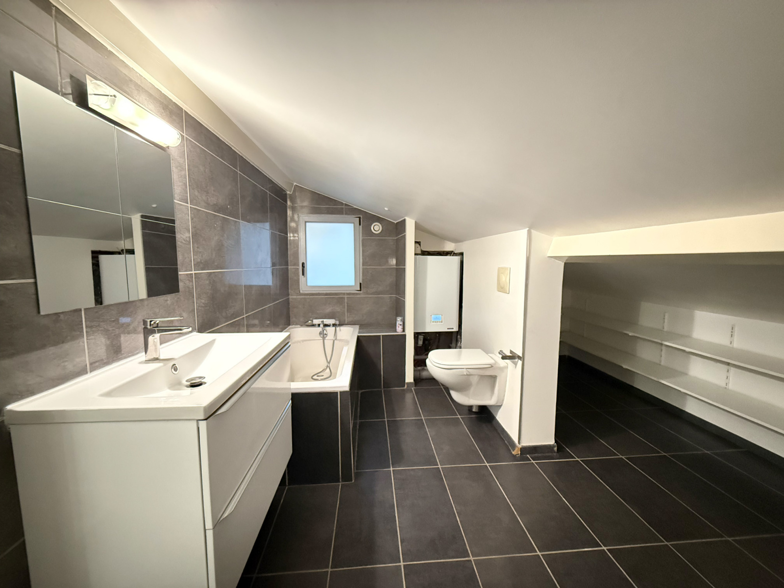 Image_11, Maison, Villeurbanne, ref :LMA20000062