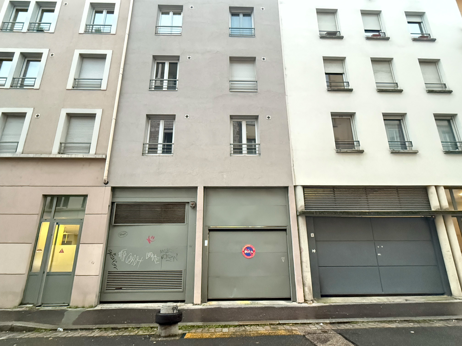 Image_1, Parking, Lyon, ref :LPA10000226